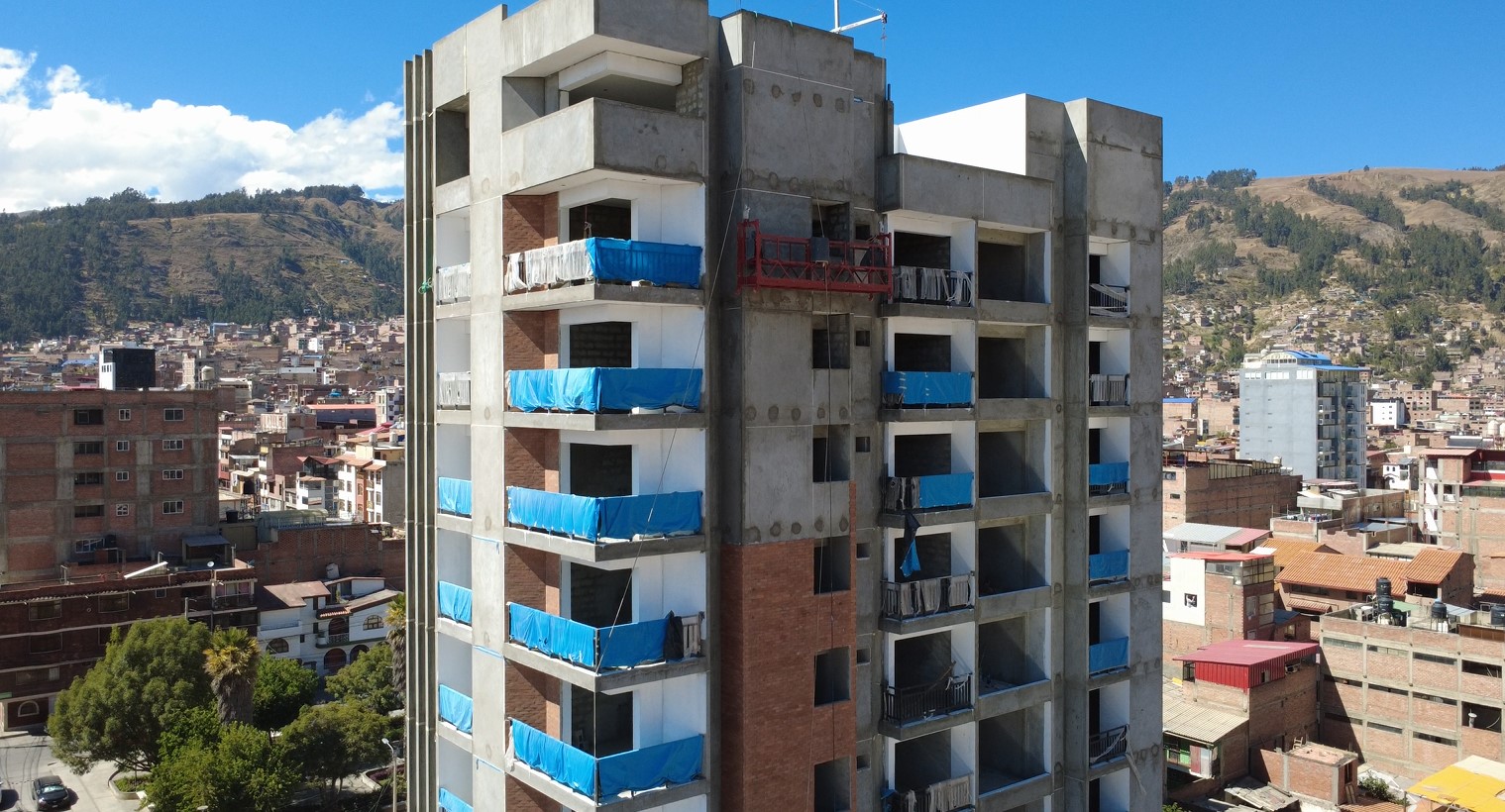 Plaza 27