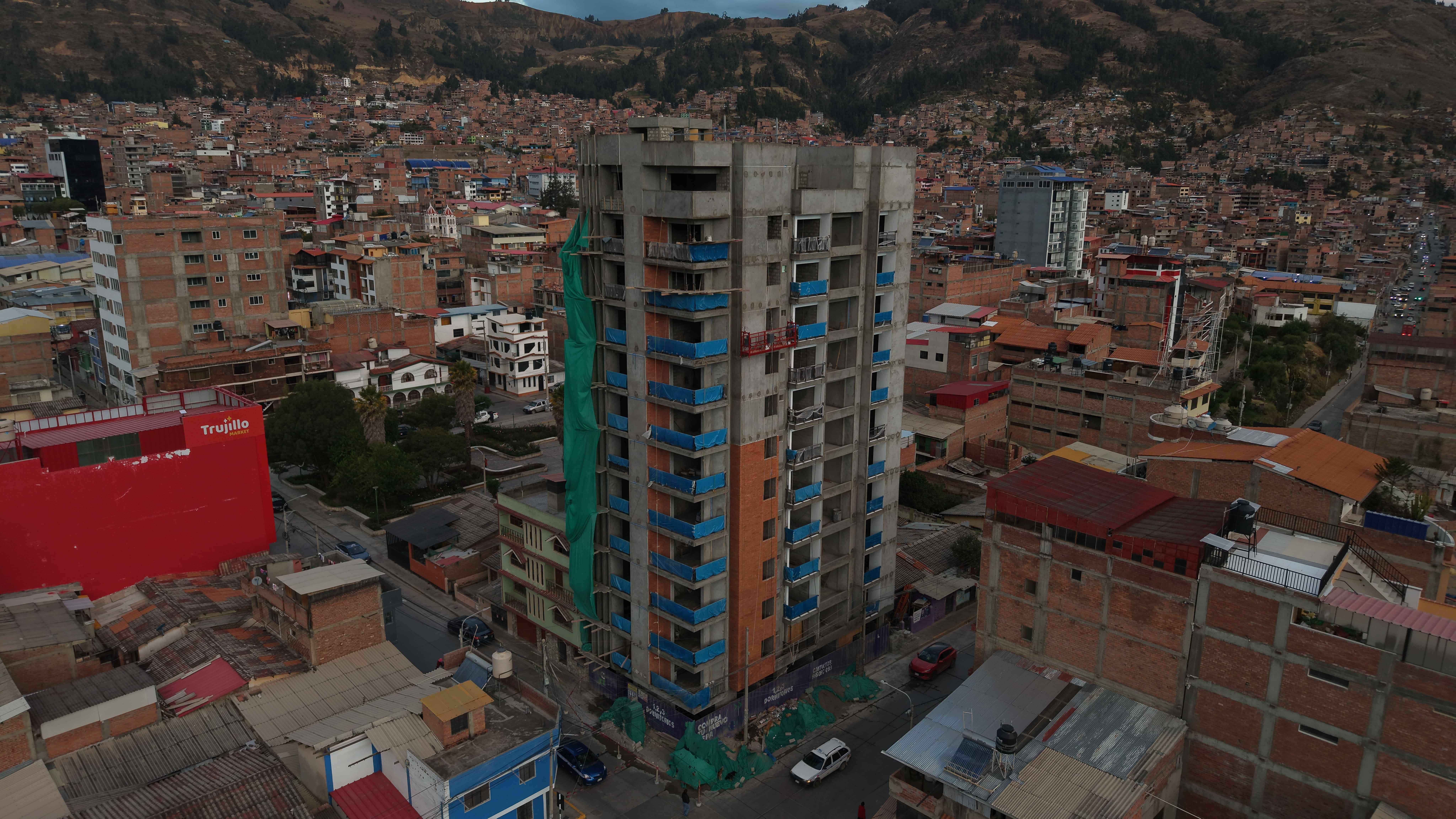 Plaza 27